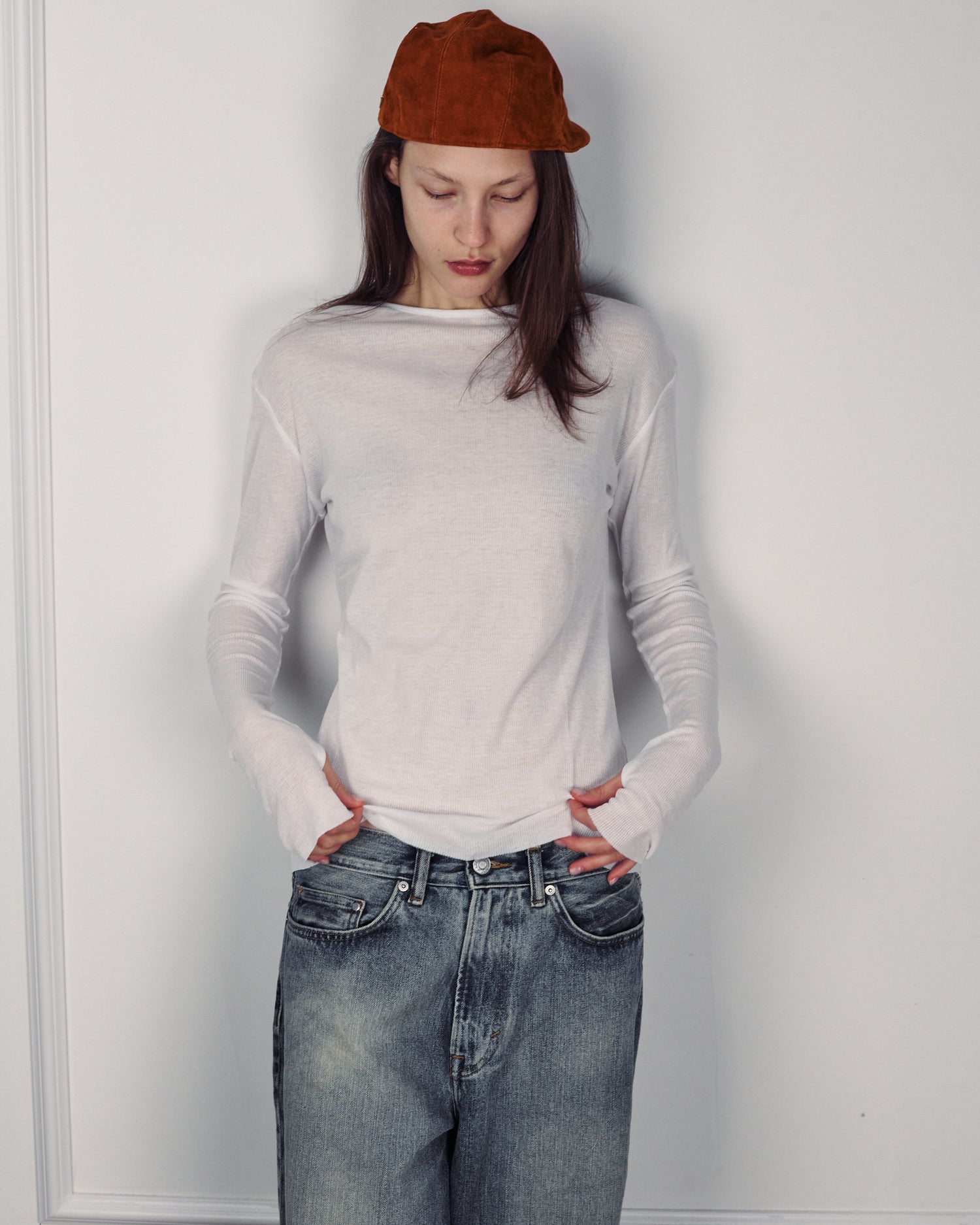 SHAKED WHITE RIB TEE