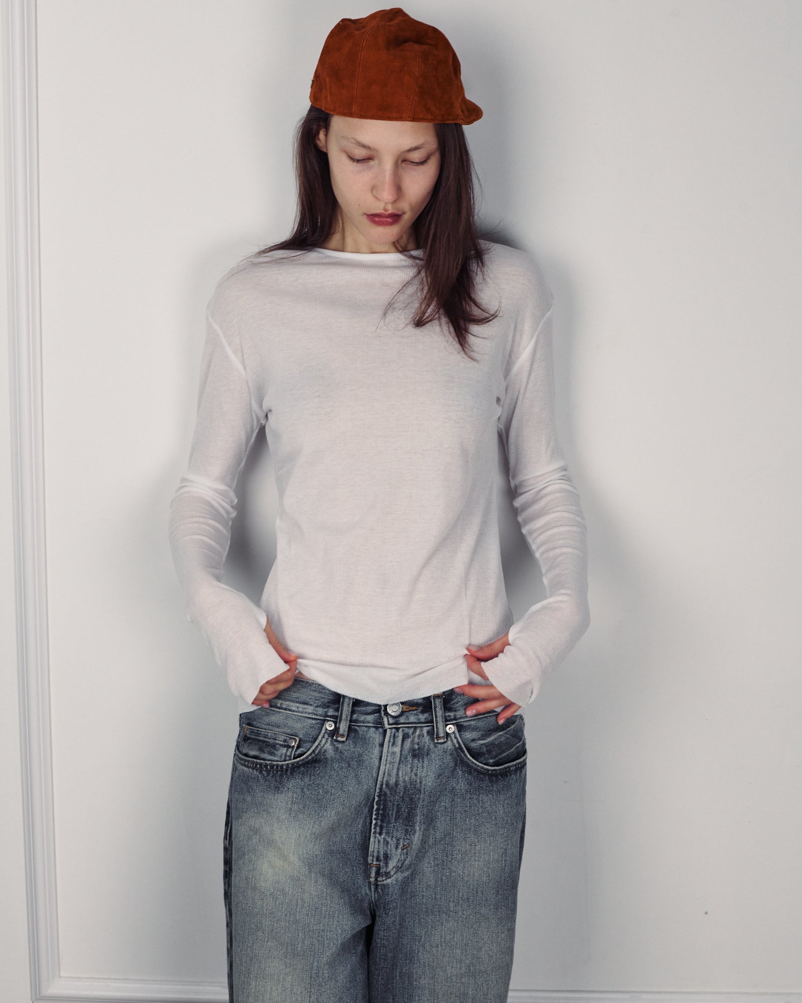 SHAKED WHITE RIB TEE