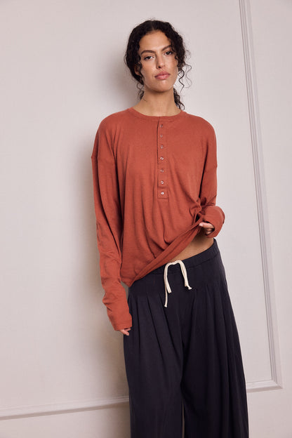 DONI TSHIRT DESERT RED