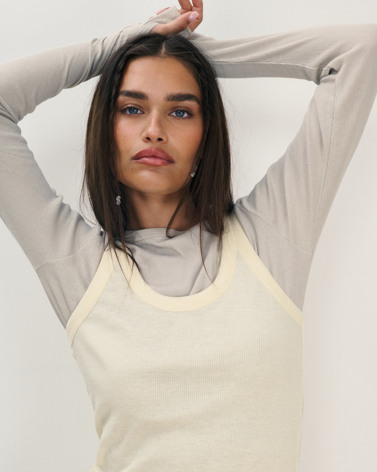OLI RIB TEE OYSTER