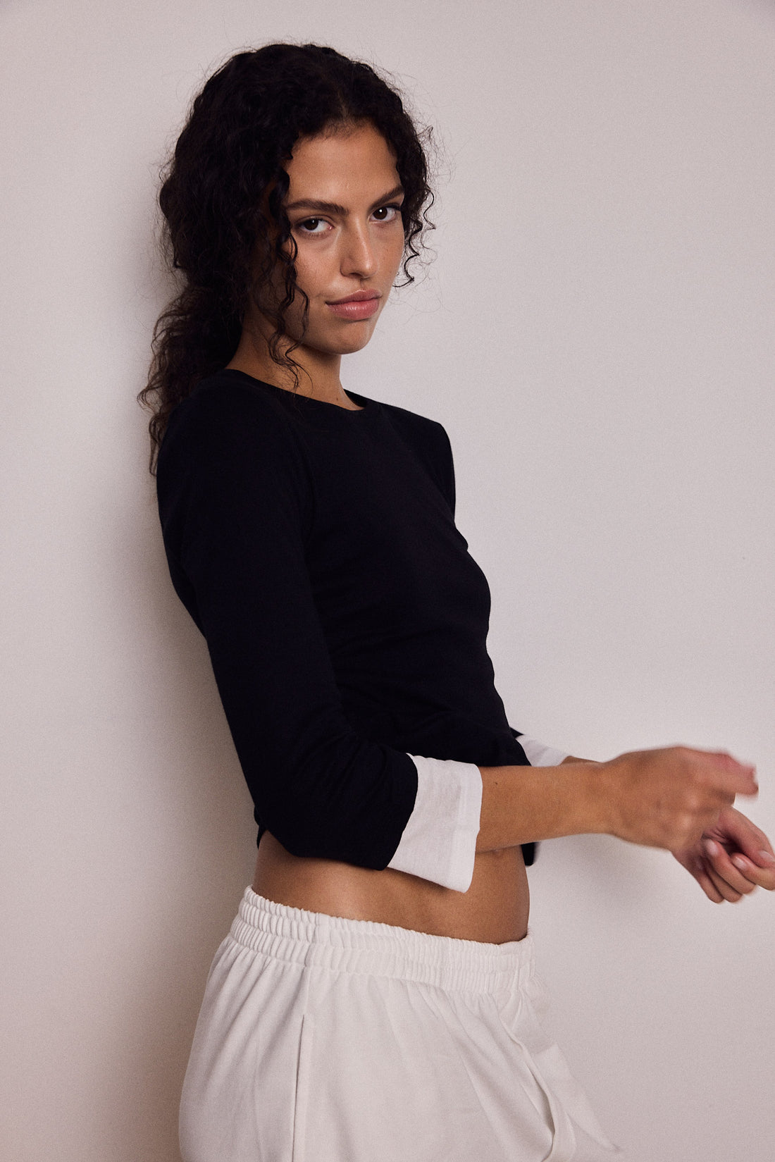 NUNA T-SHIRT BLACK