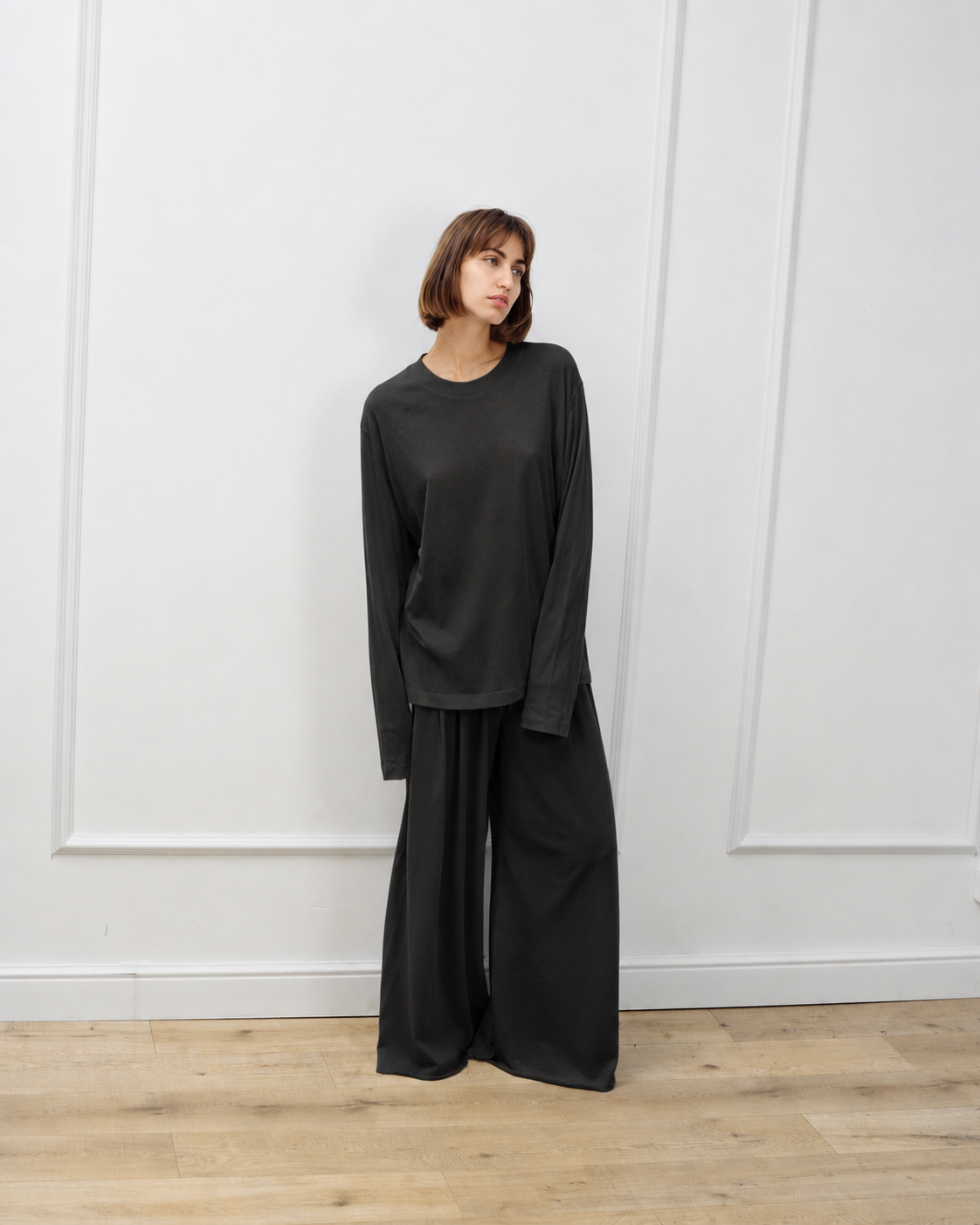 MARIOT TSHIRT DARK GREY