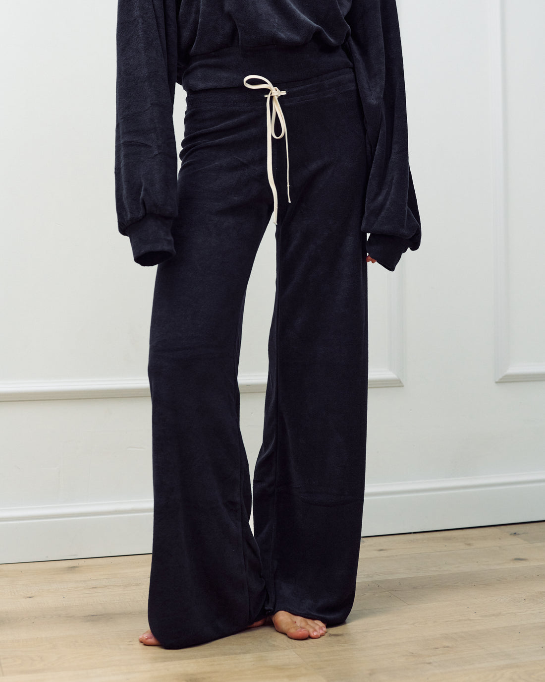 LEA PANTS EASY BLACK