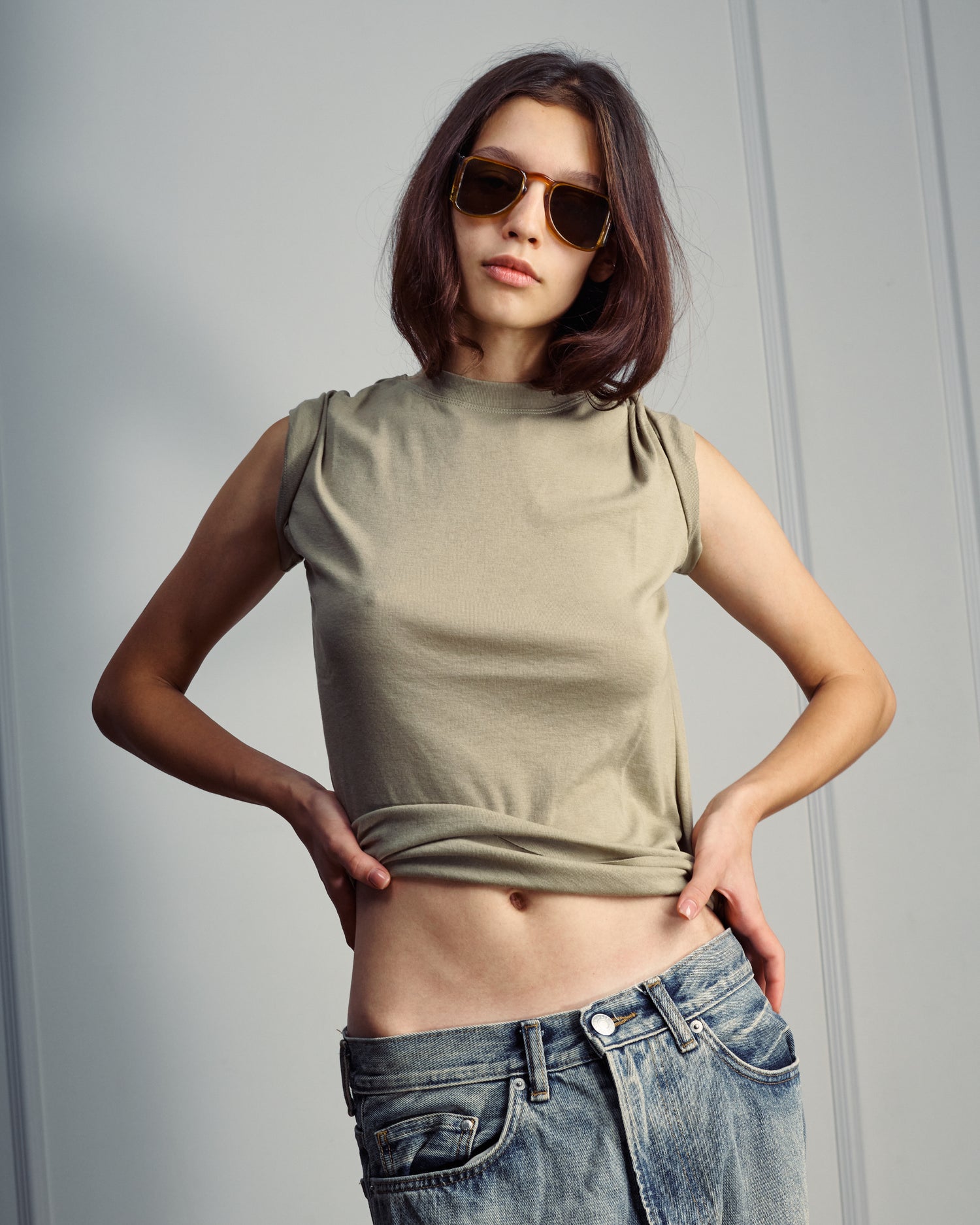 JULIE TEE TAUPE