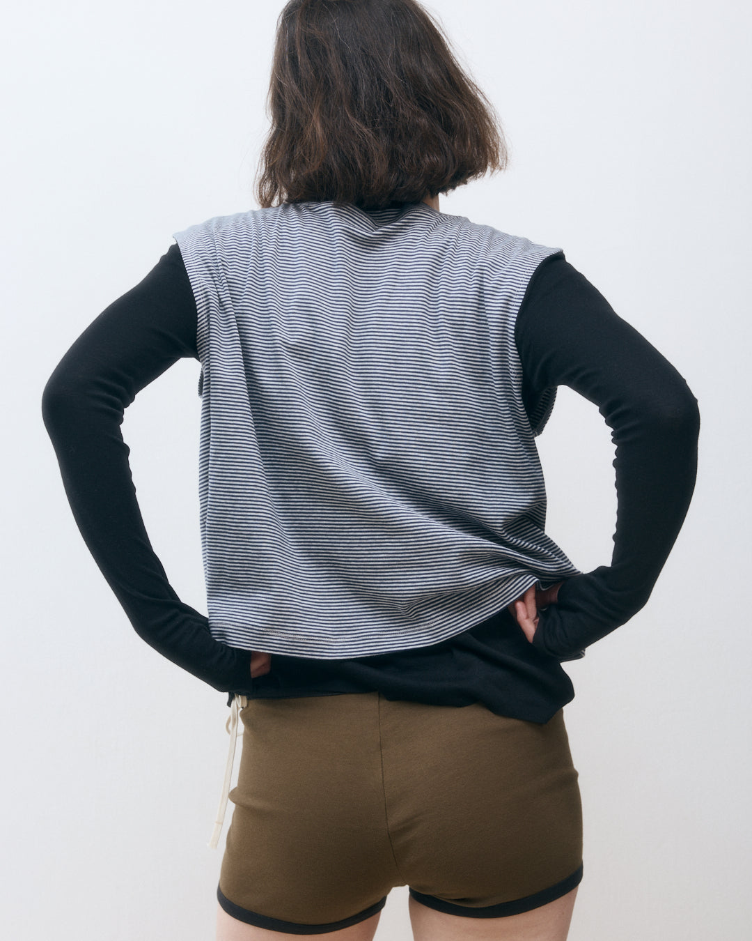 LEON SHORTS SMOKY BROWN