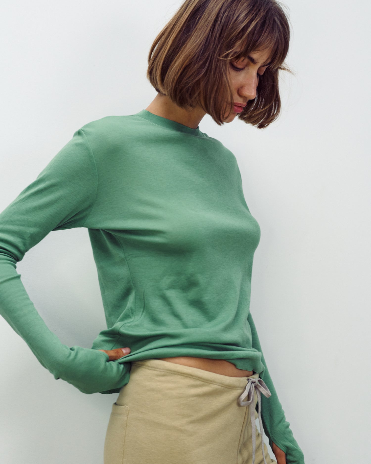 MILA TEE SMOKY GREEN