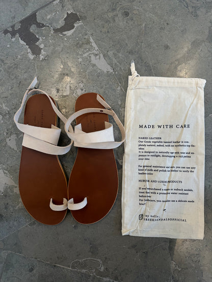 DE BASE x GREEK SANDALS  WHITE