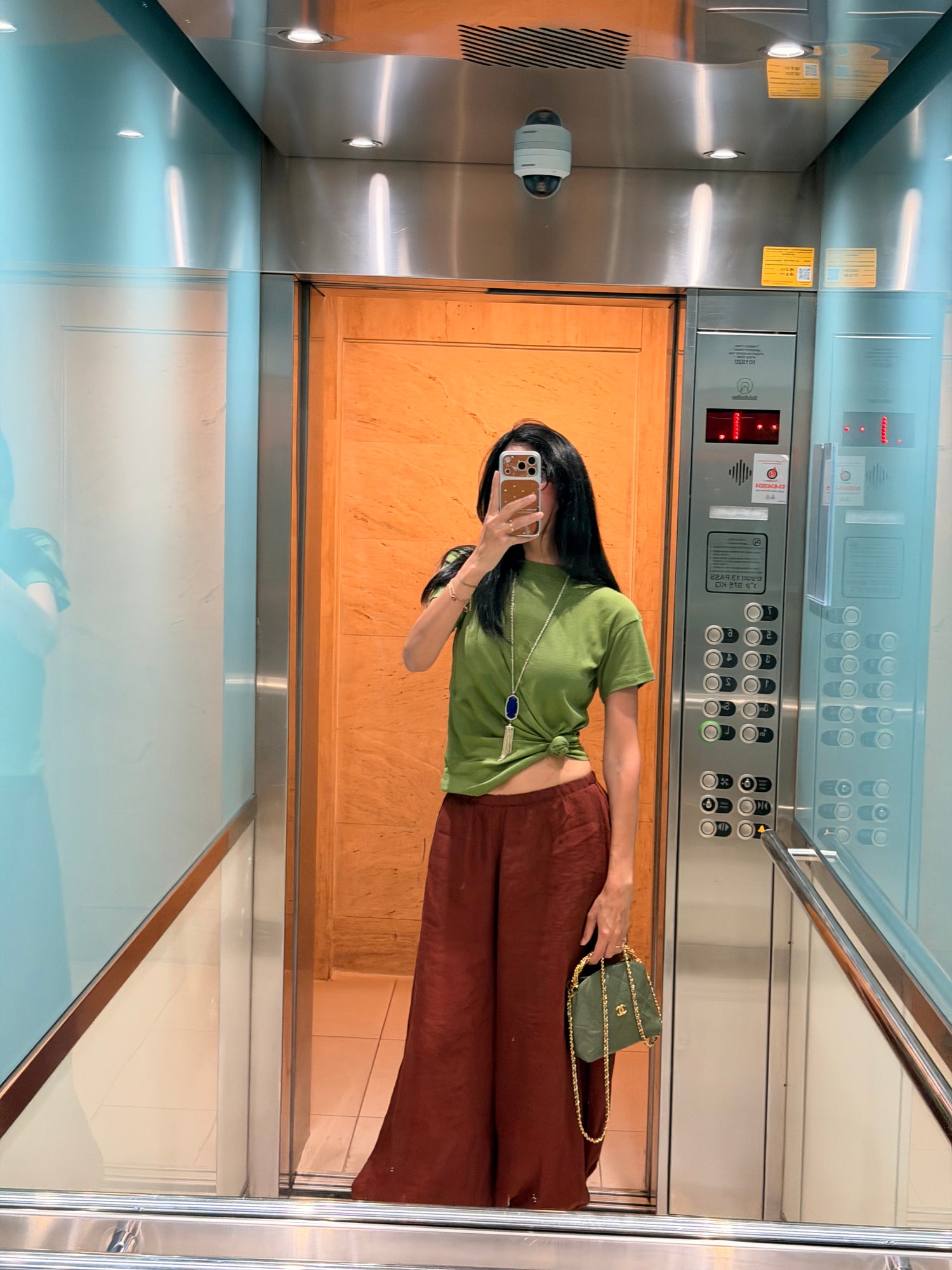 JULIE TEE OLIVE