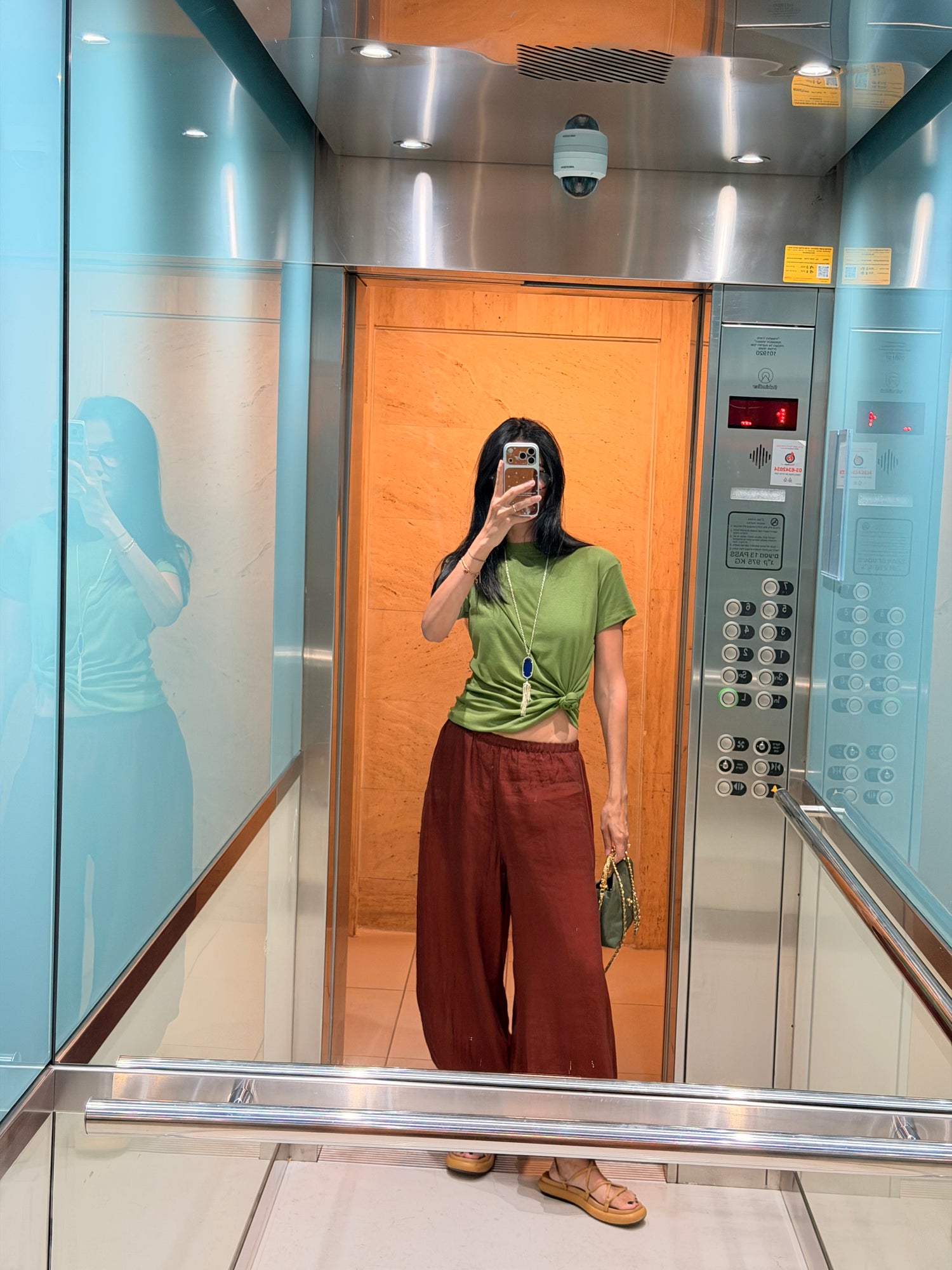 JULIE TEE OLIVE