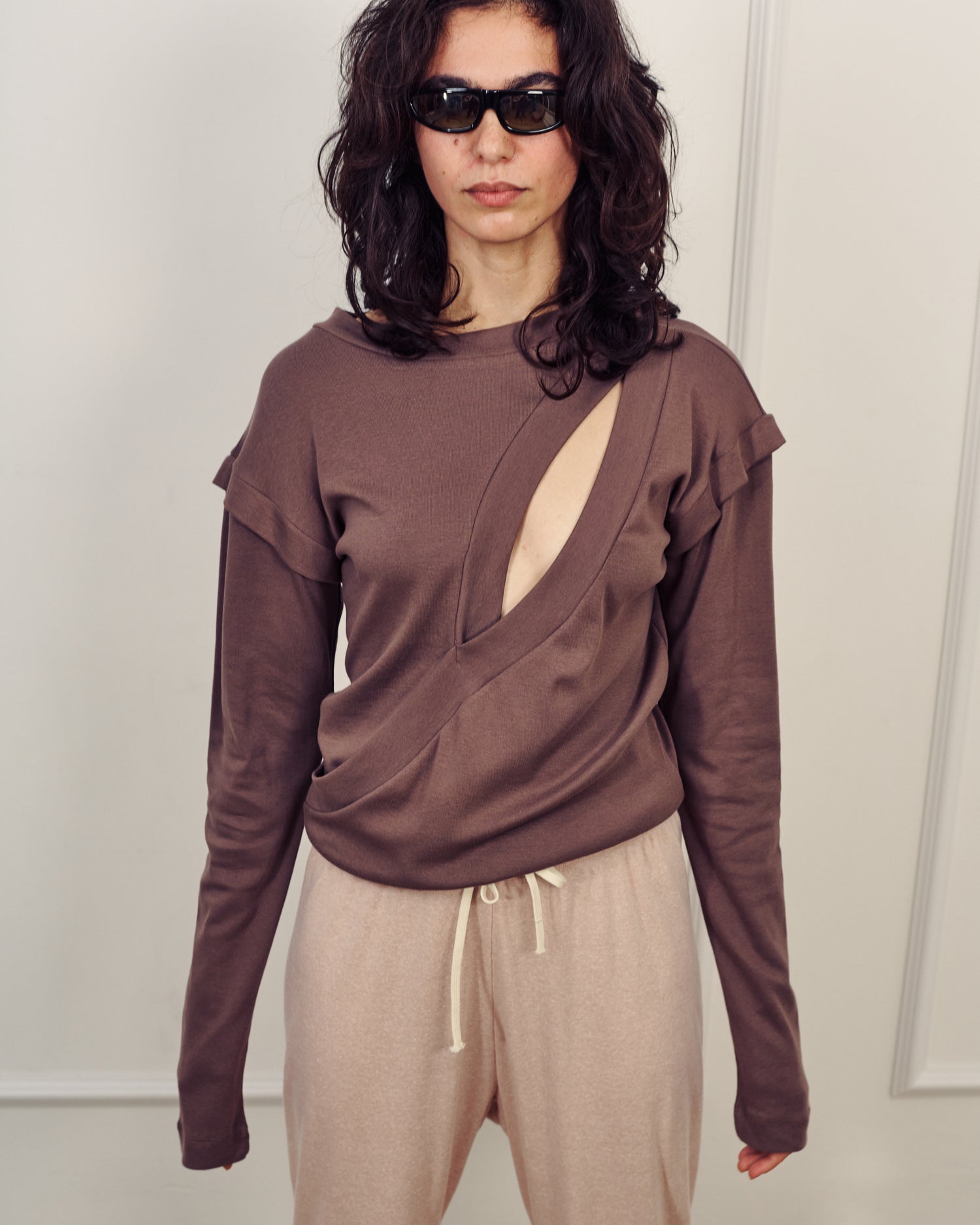 ISABEL SMOKY BROWN TOP