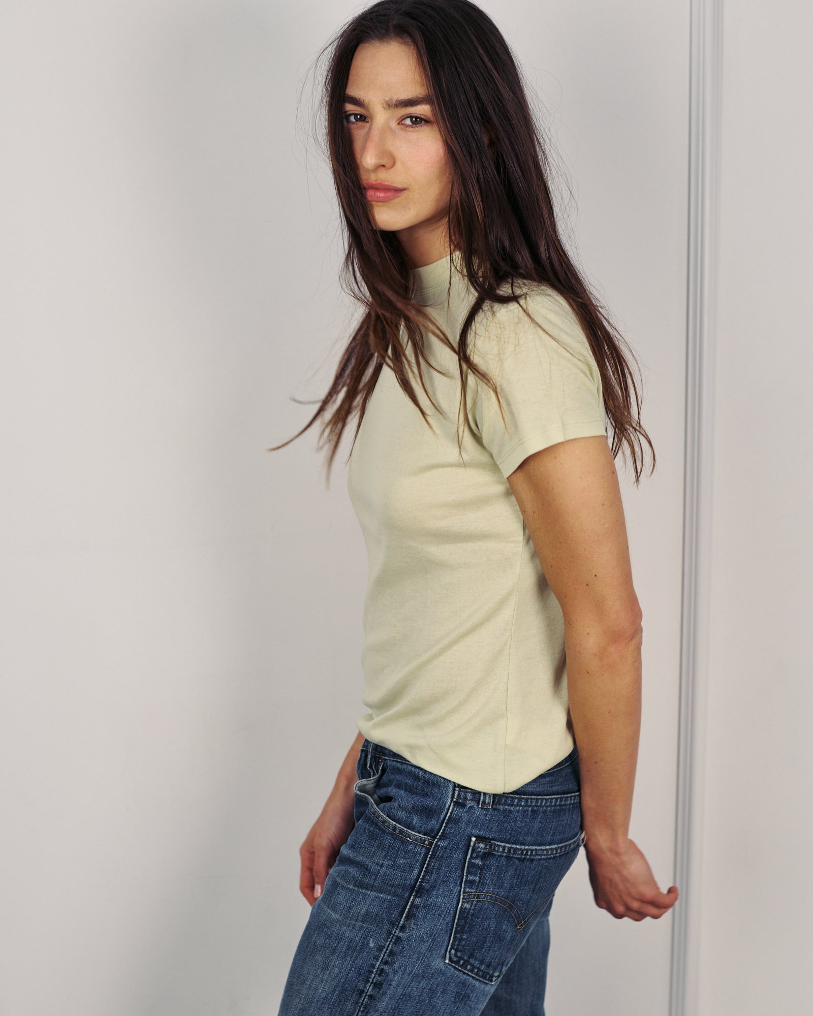 JULIE TEE APPLE JUICE