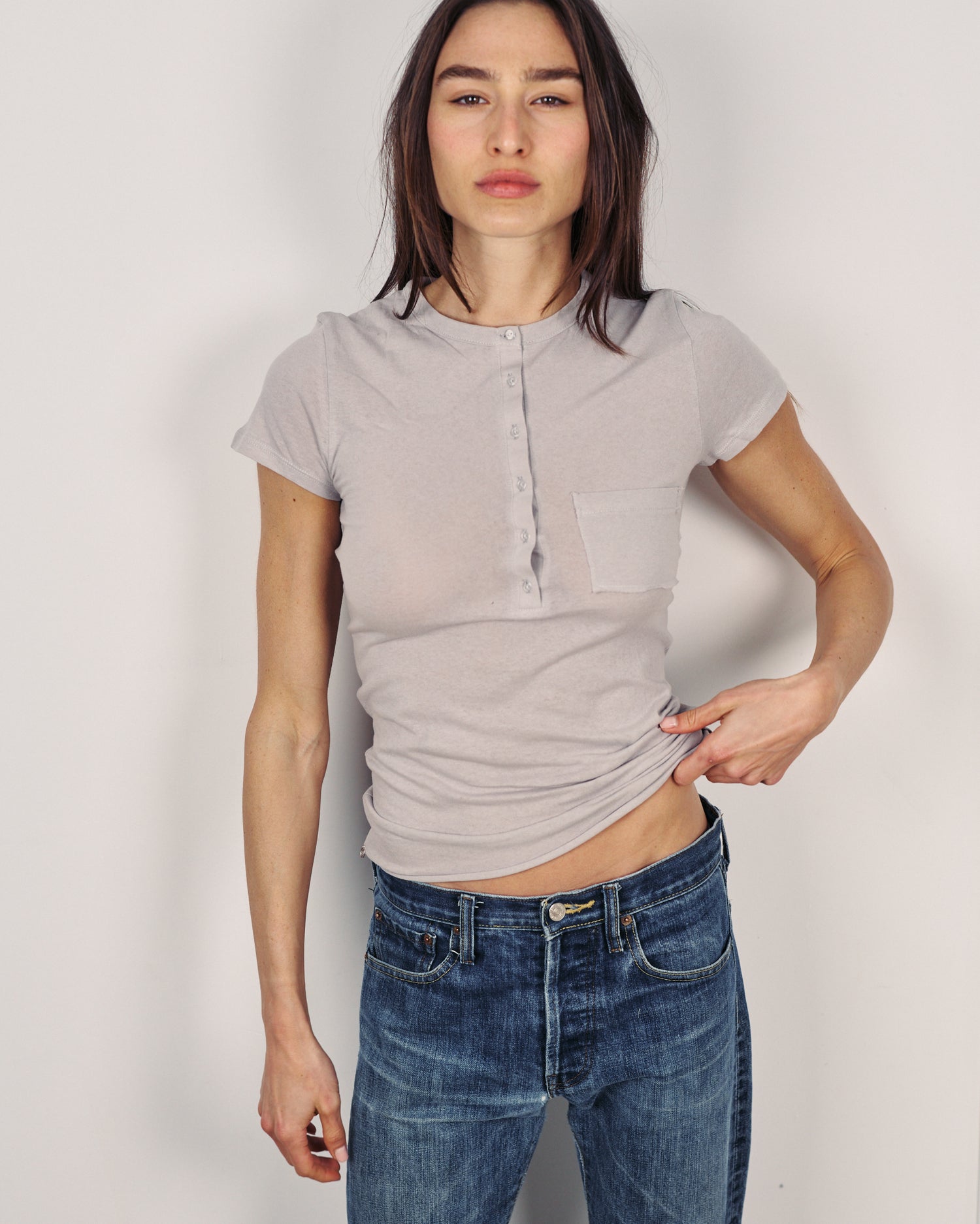 CLARA TEE GREY