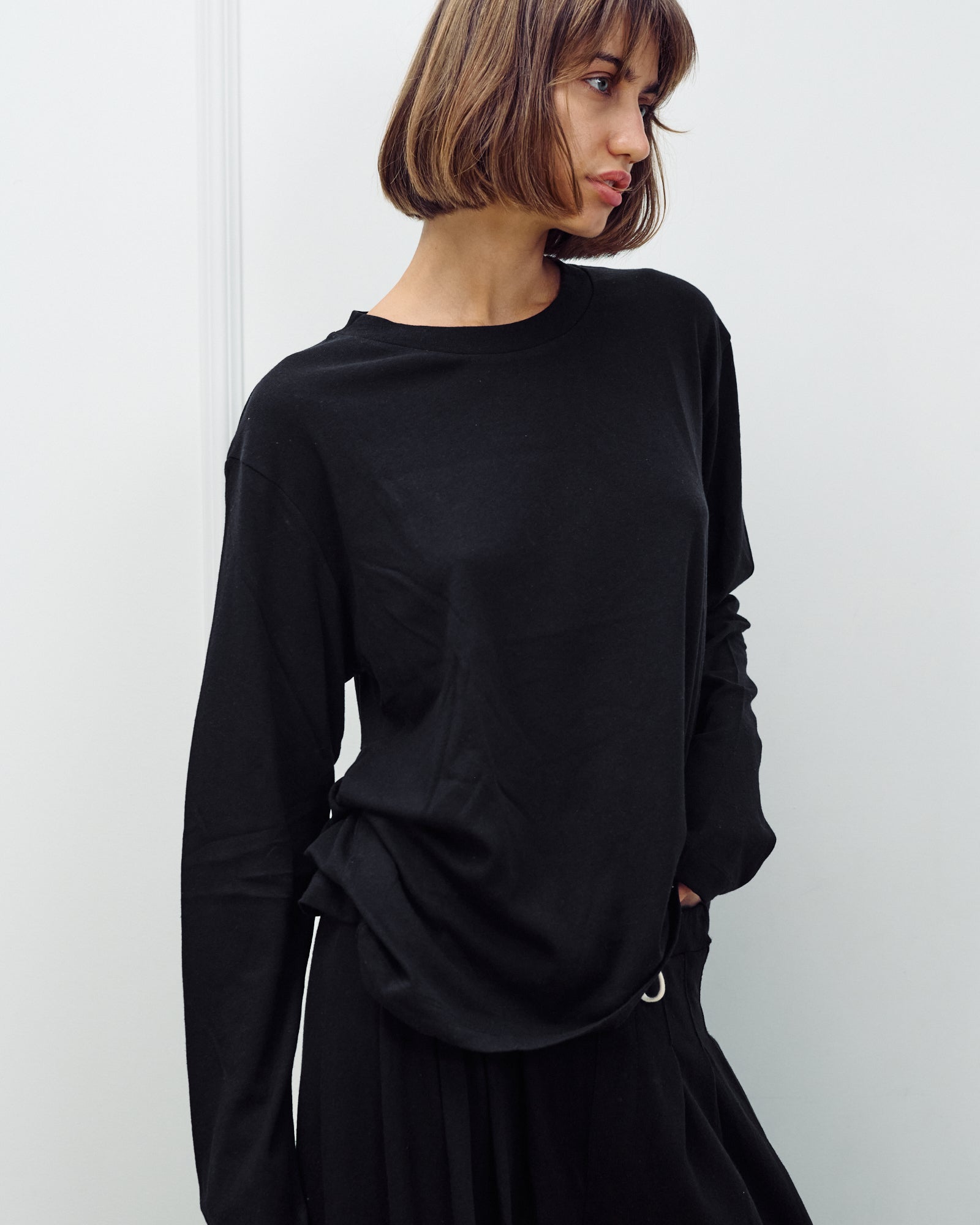 MARIOT TSHIRT BLACK