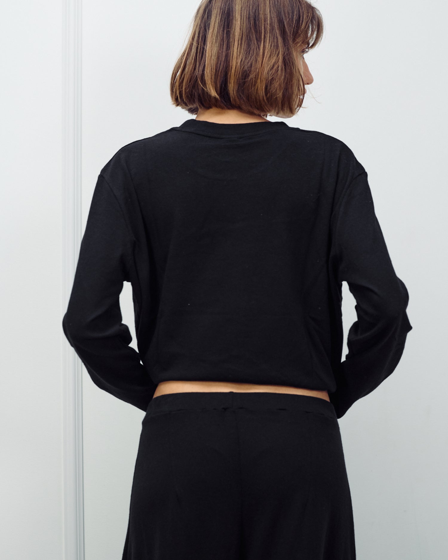 MARIOT TSHIRT BLACK