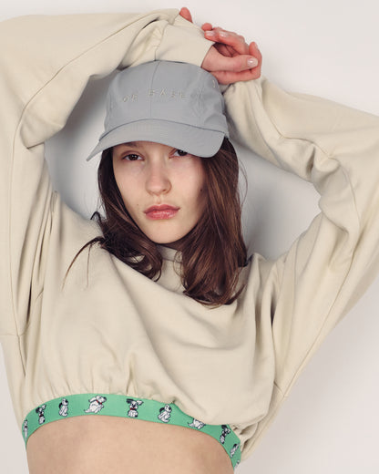 SNOOPY CROP SWEATER BUTTER