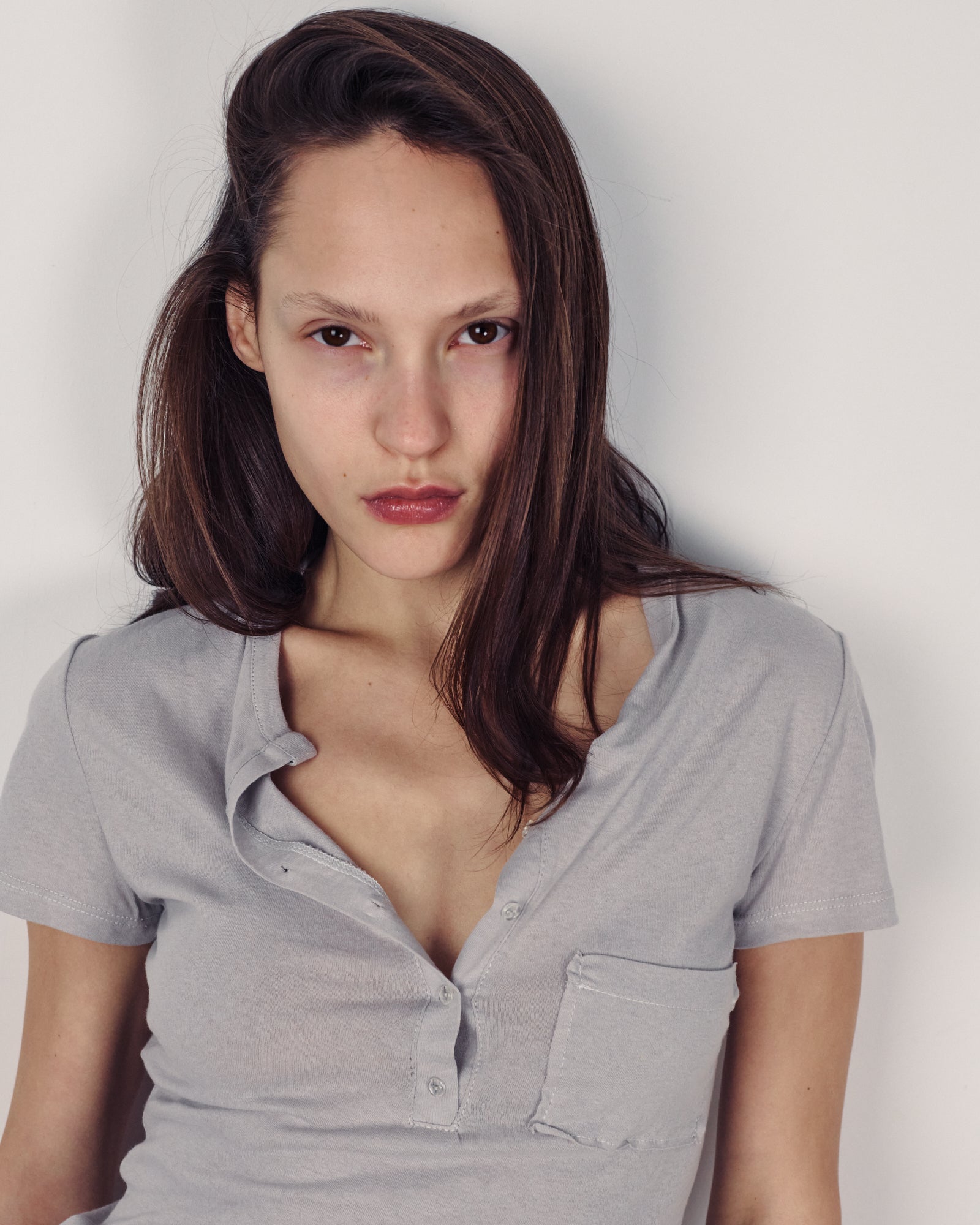 CLARA TEE GREY