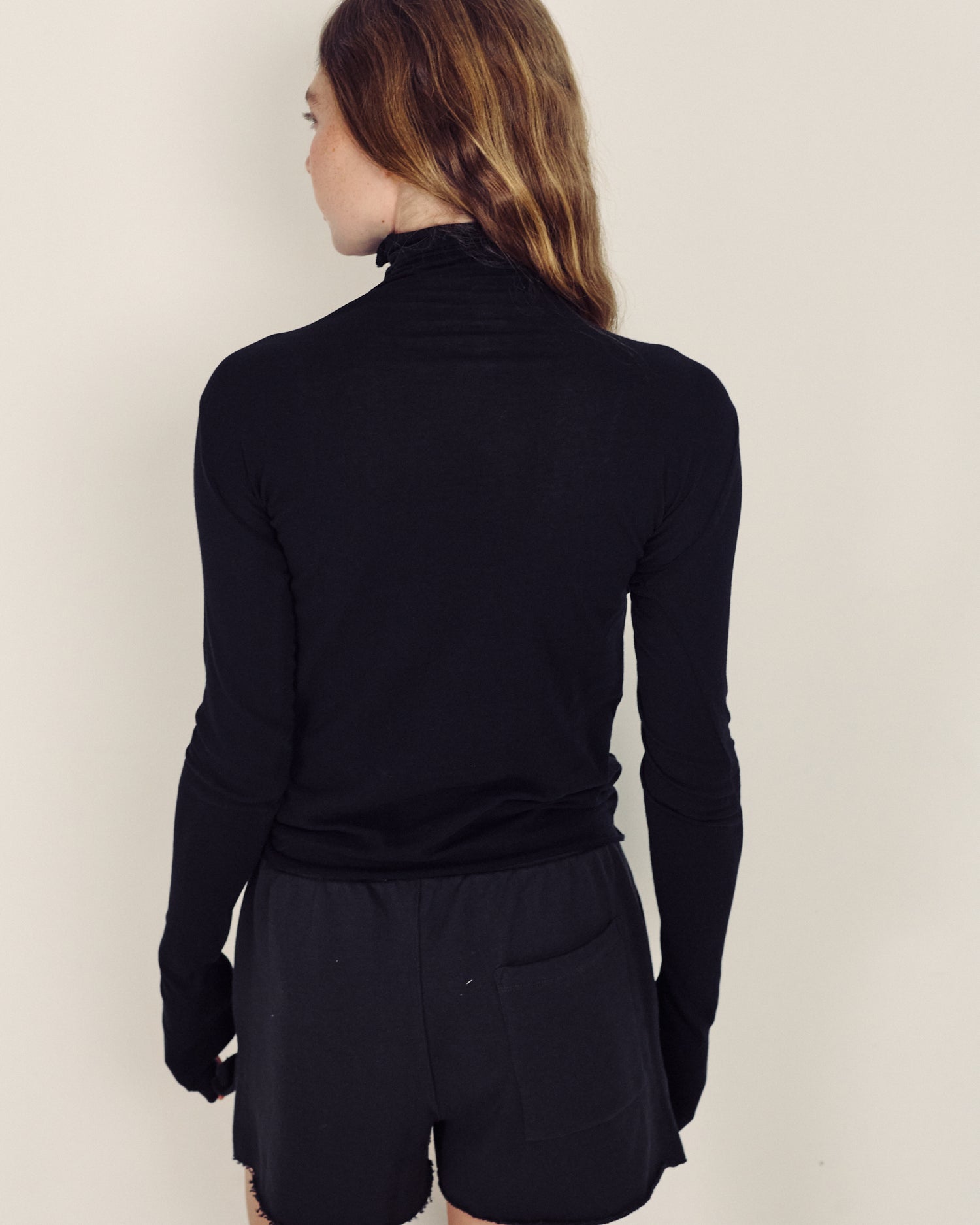 DENIS BLACK TURTLENECK TOP