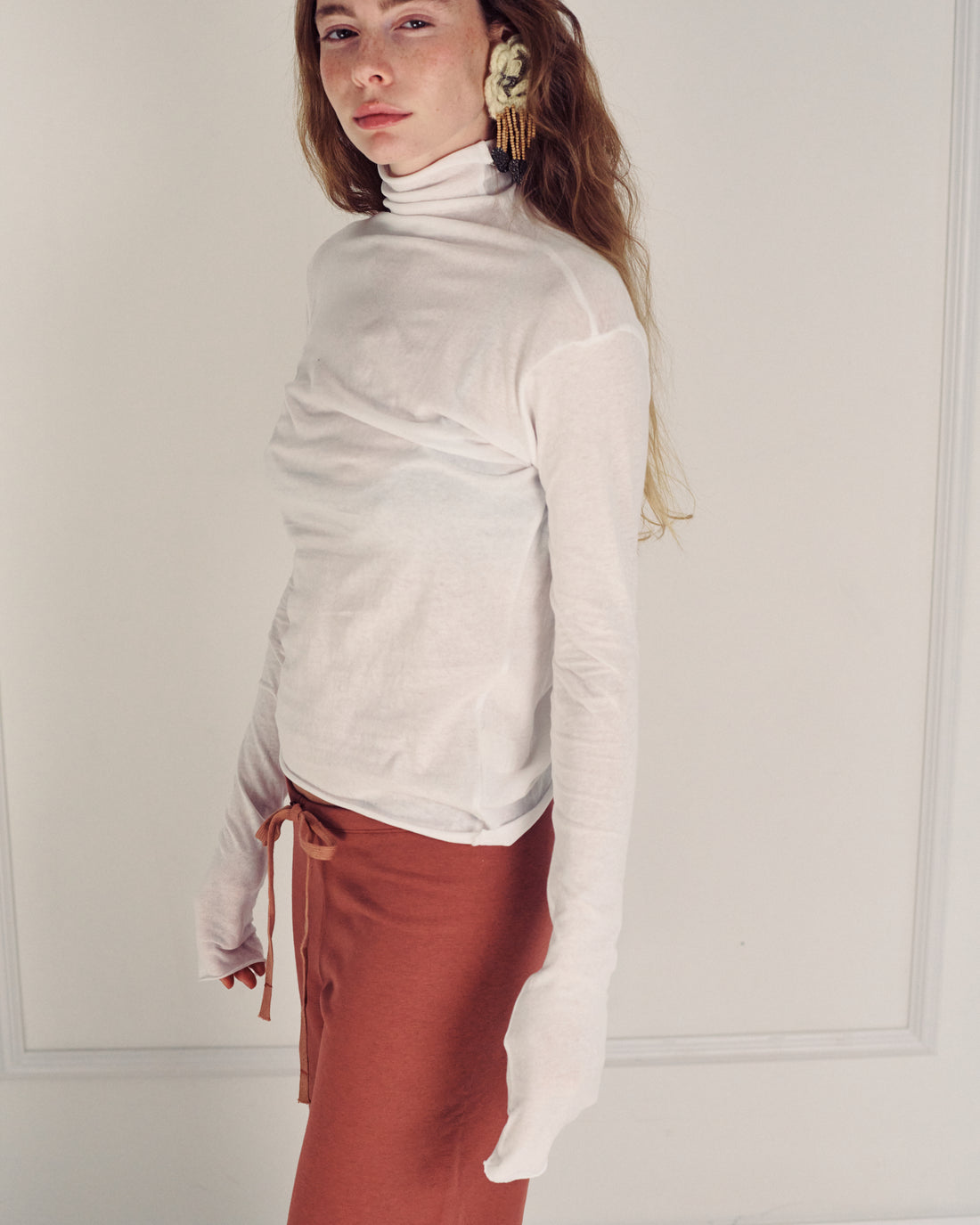 DENIS TURTLENECK TOP WHITE