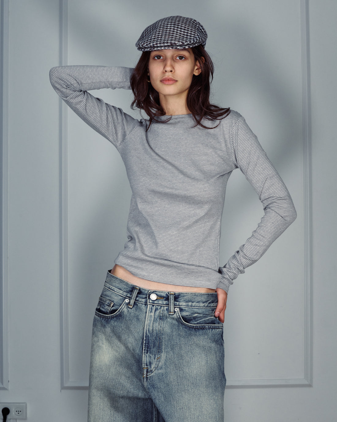 RICH GREY STRIPES TEE