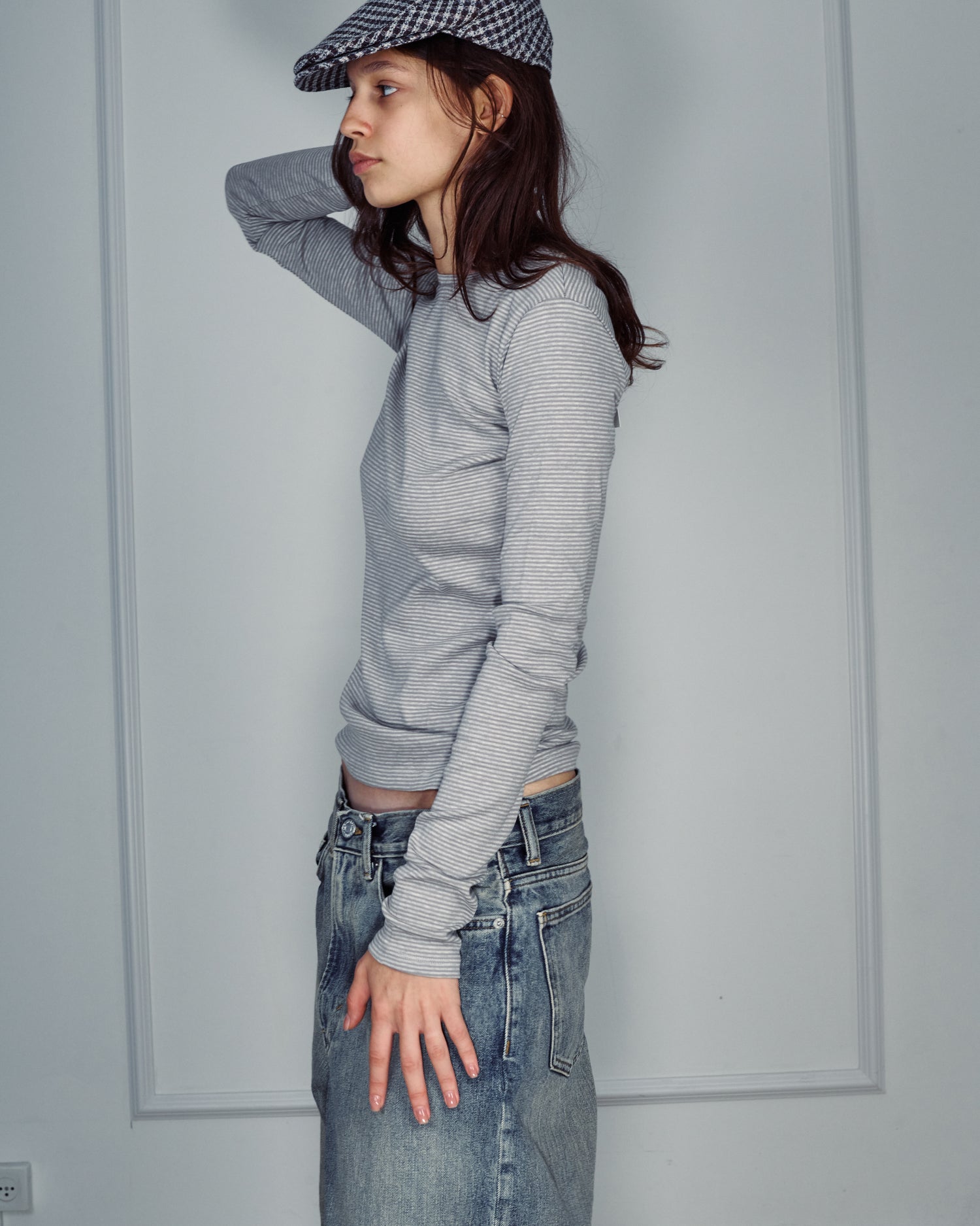 RICH GREY STRIPES TEE