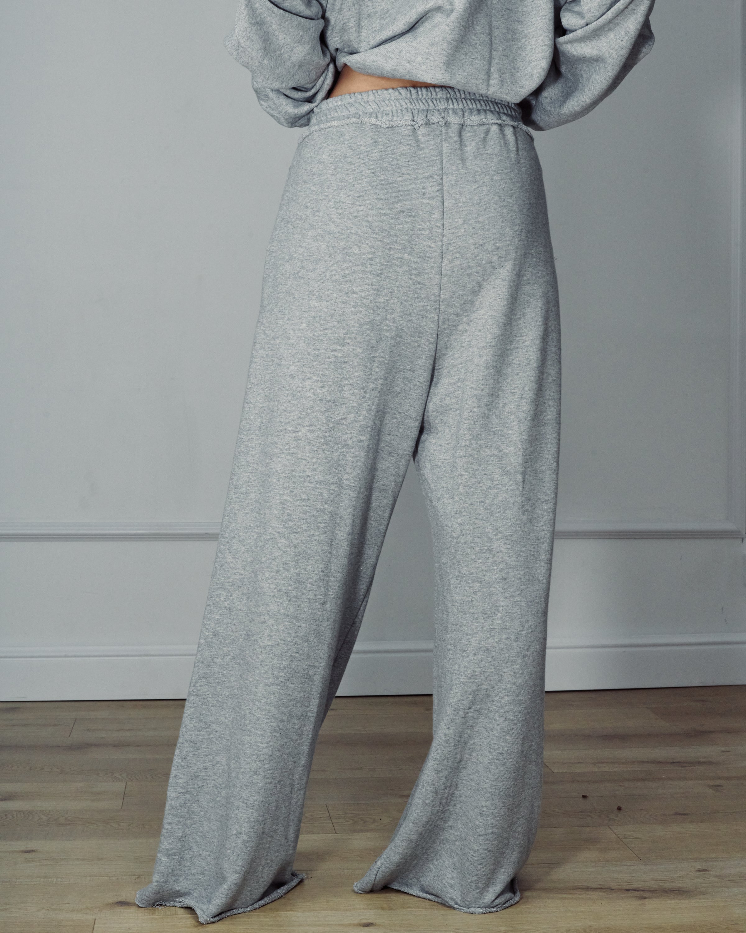 NICK AMERICAN GREY PANTS