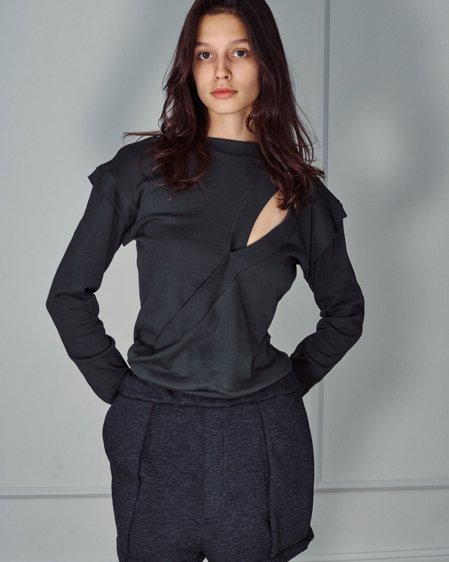 ISABEL MONOCHROME GREY TOP