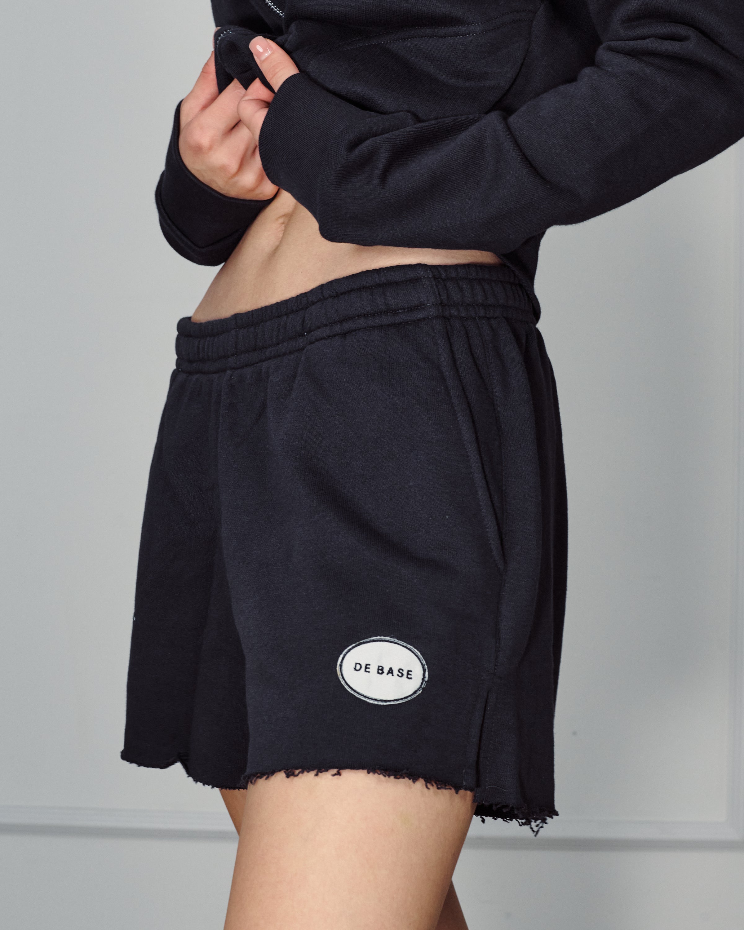 CARLOS EASY BLACK SHORTS