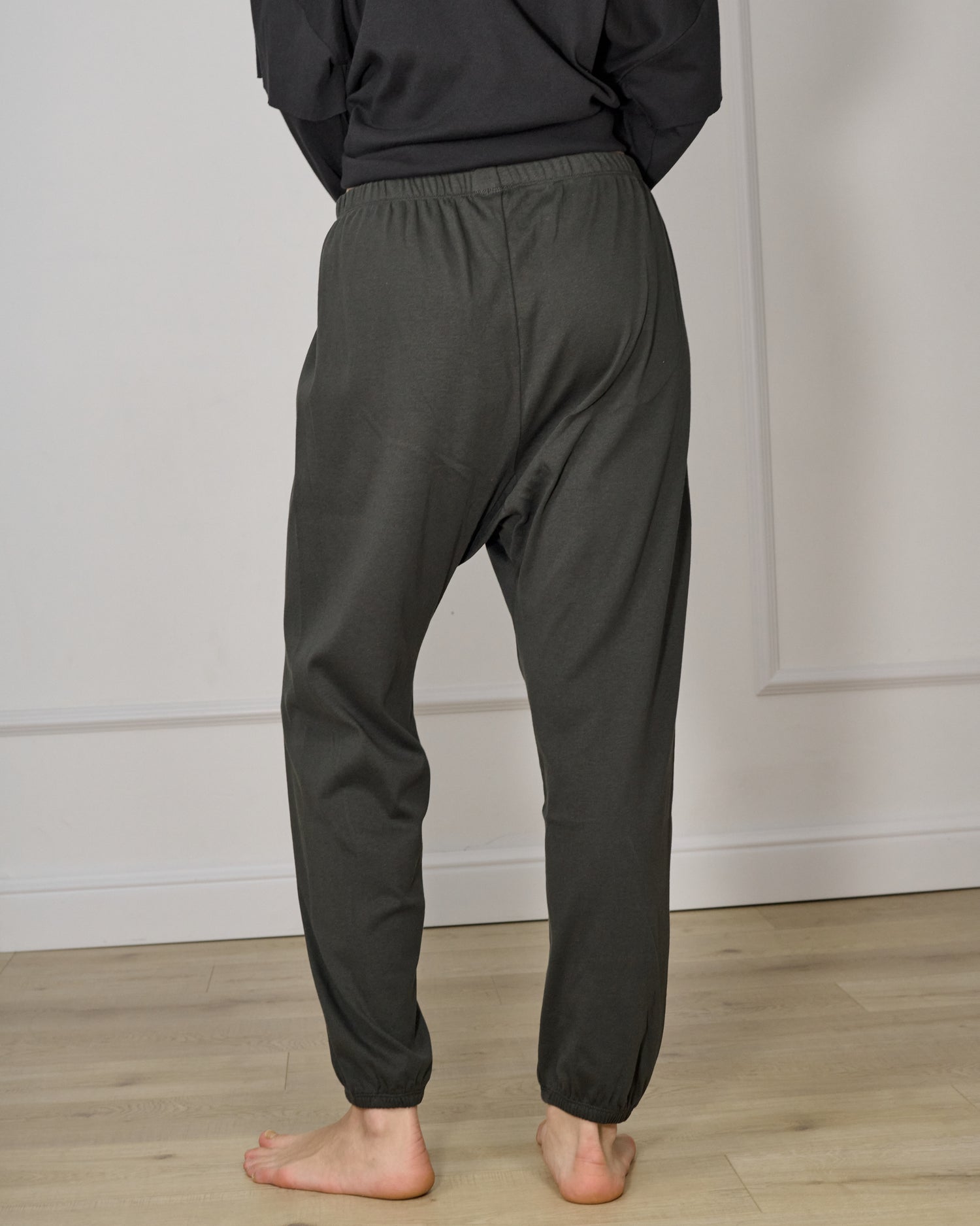 ALEX MONOCHROME GREY PENTS