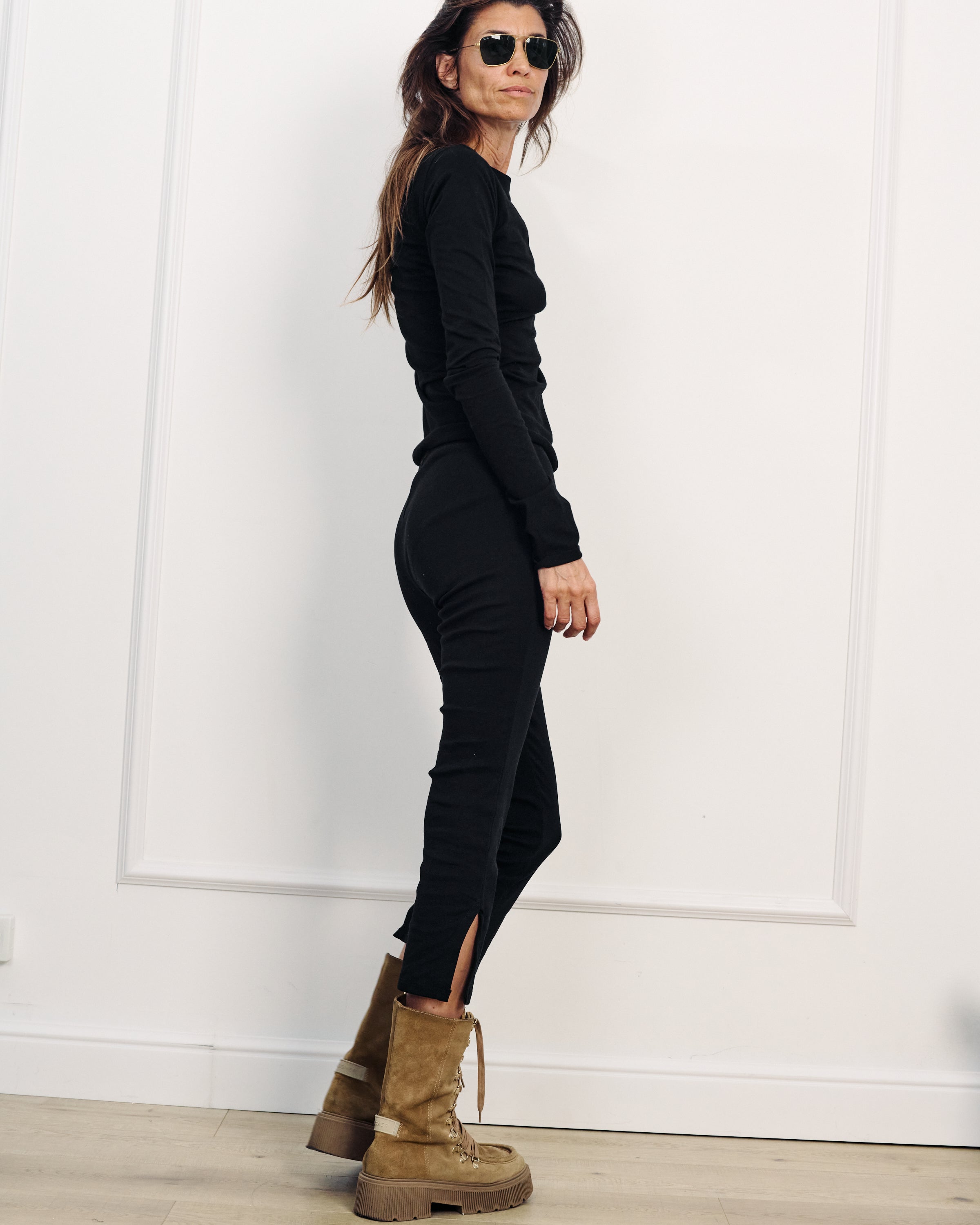 CAPRI EASY BLACK PANTS