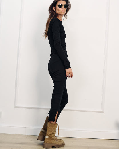 CAPRI EASY BLACK PANTS