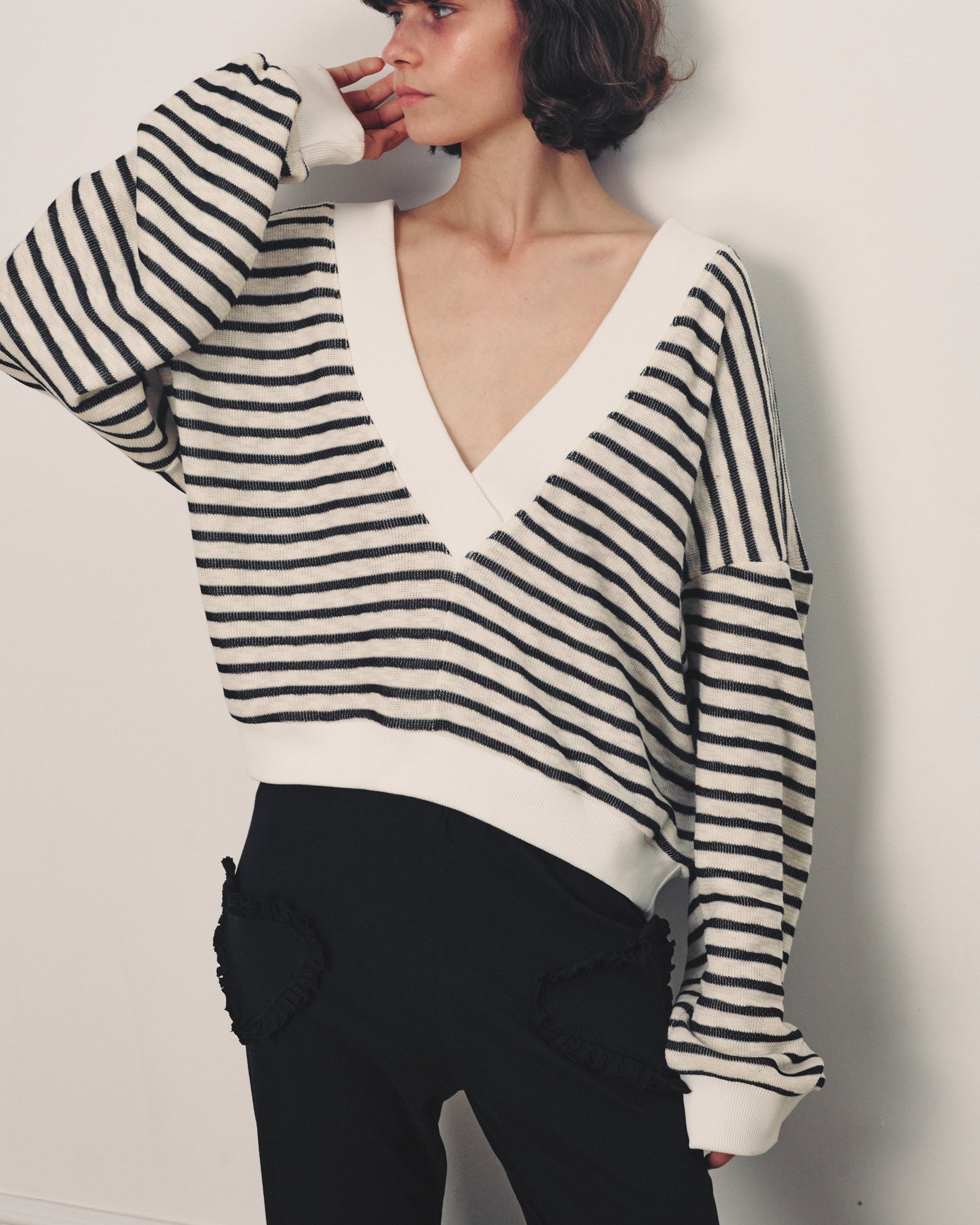 GUY BLACK SWEATSHIRT