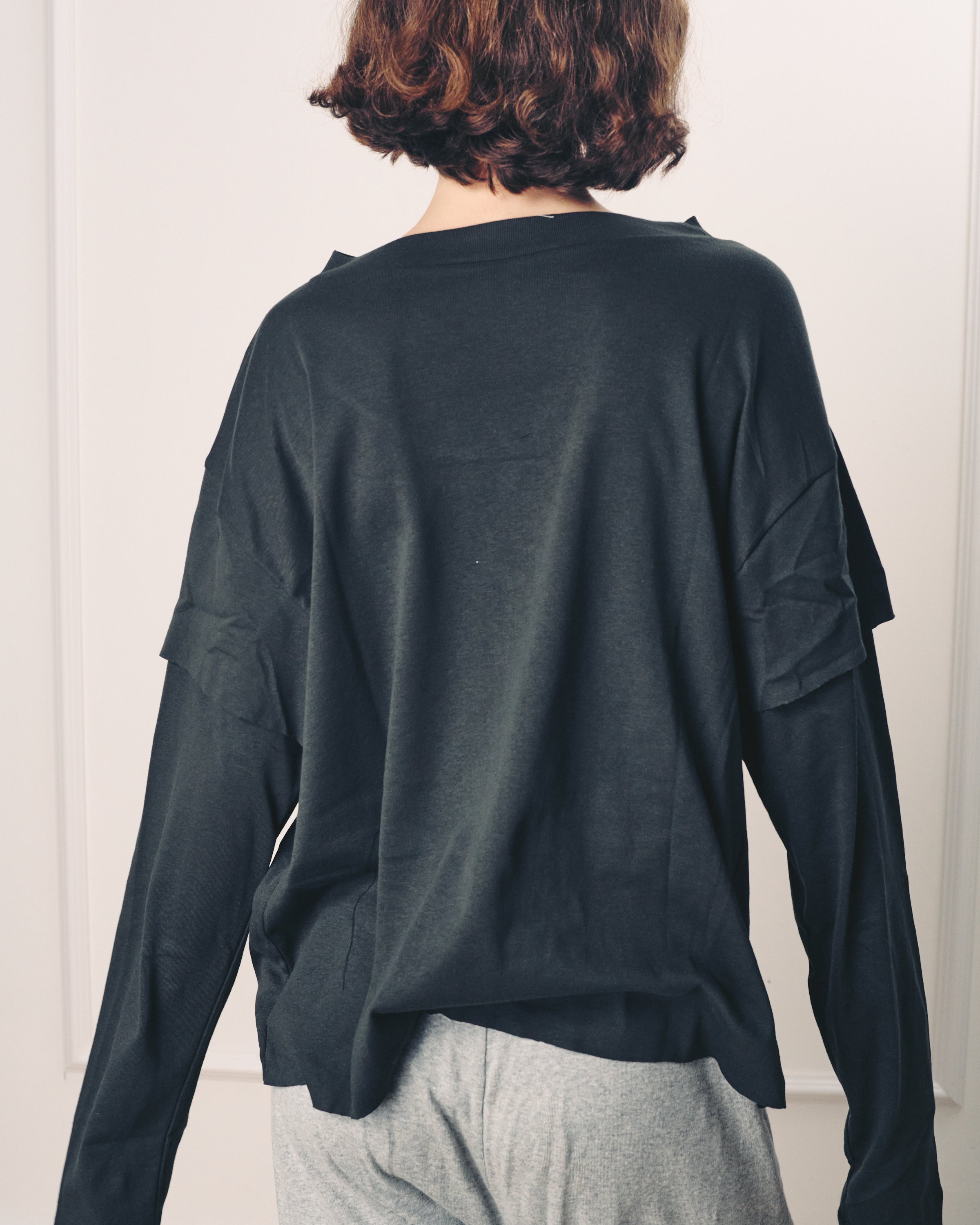 RICHEE TOP MONOCHROME GREY