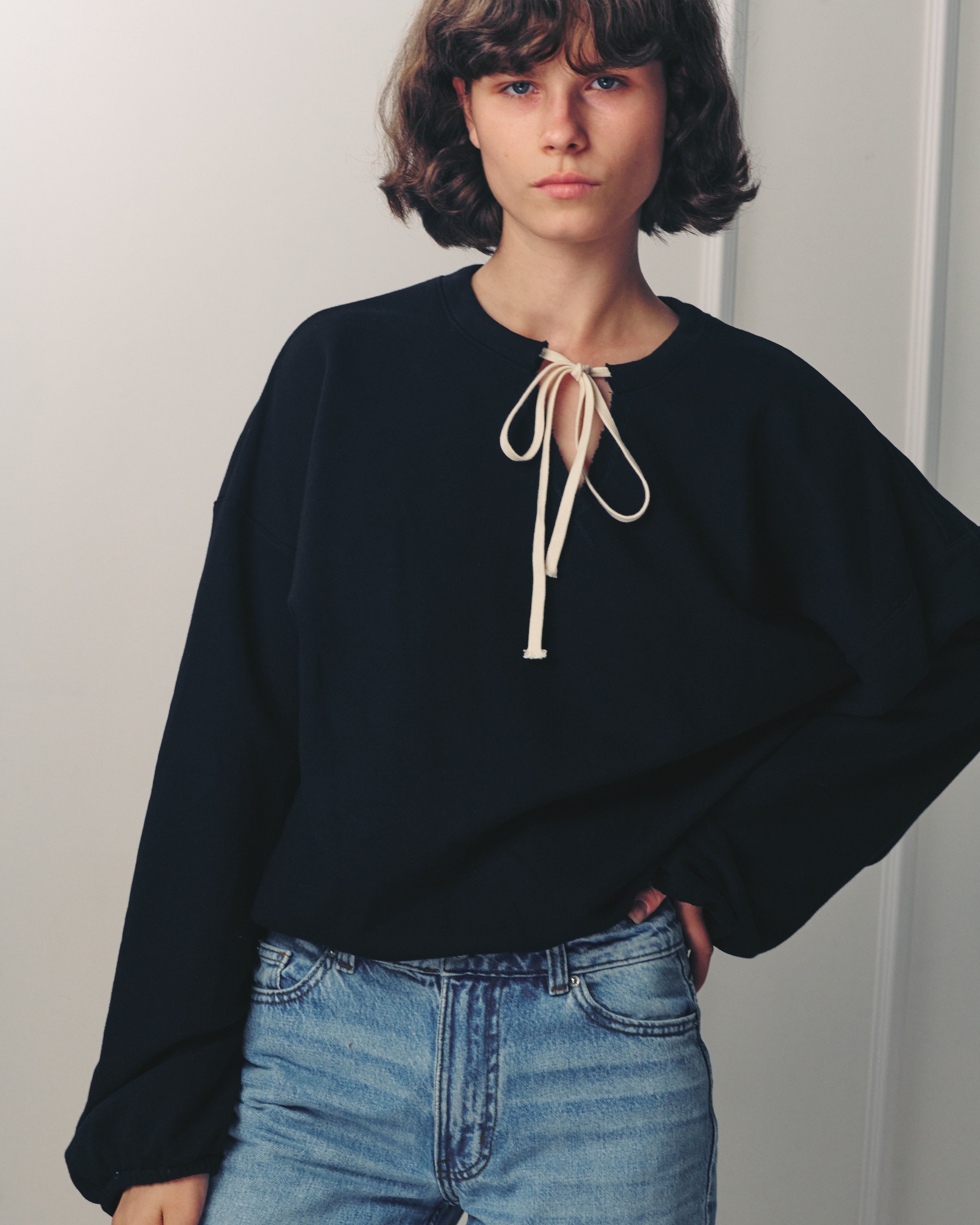 BROOCK	EASY BLACK HOODIE