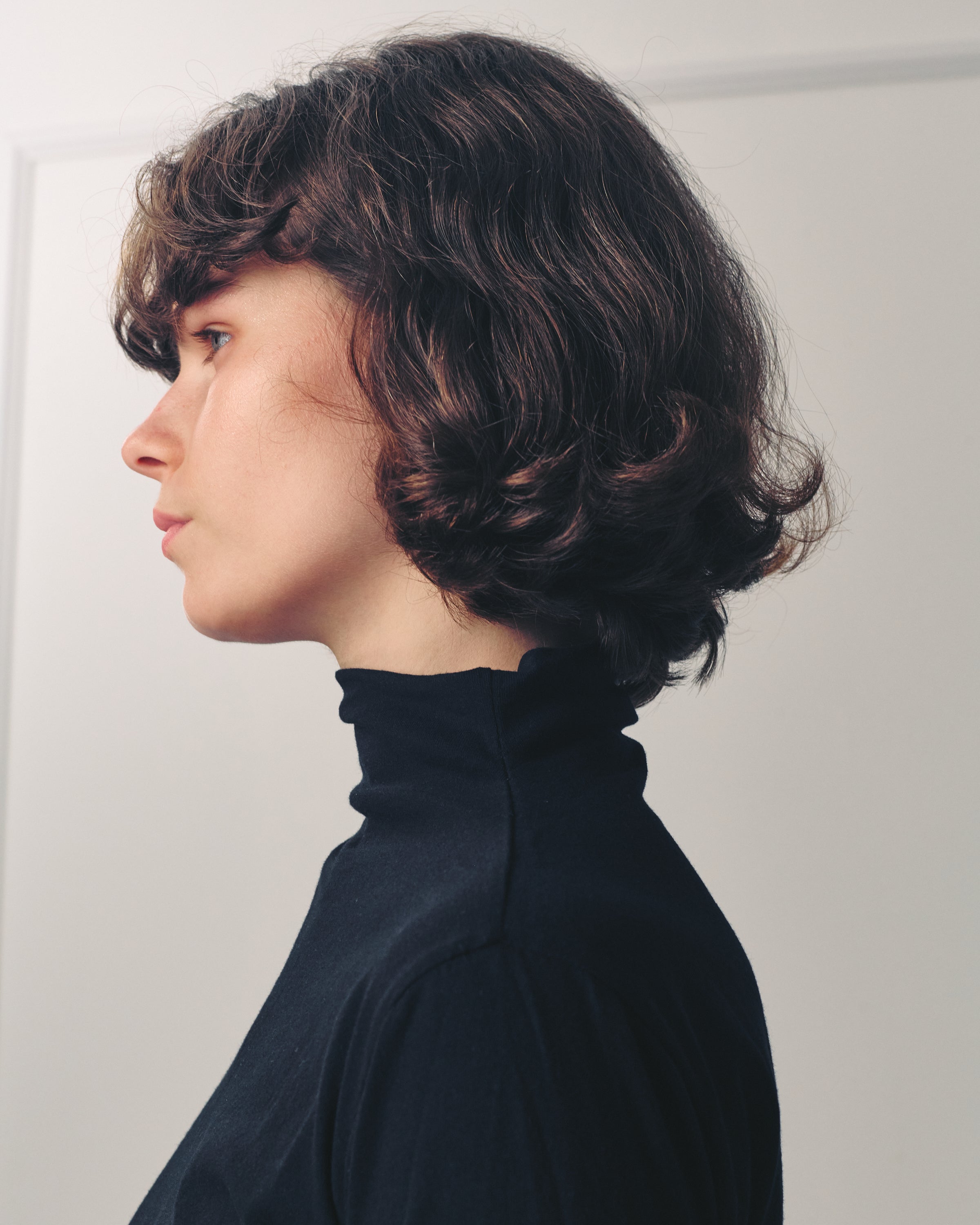 DENIS BLACK TURTLENECK TOP