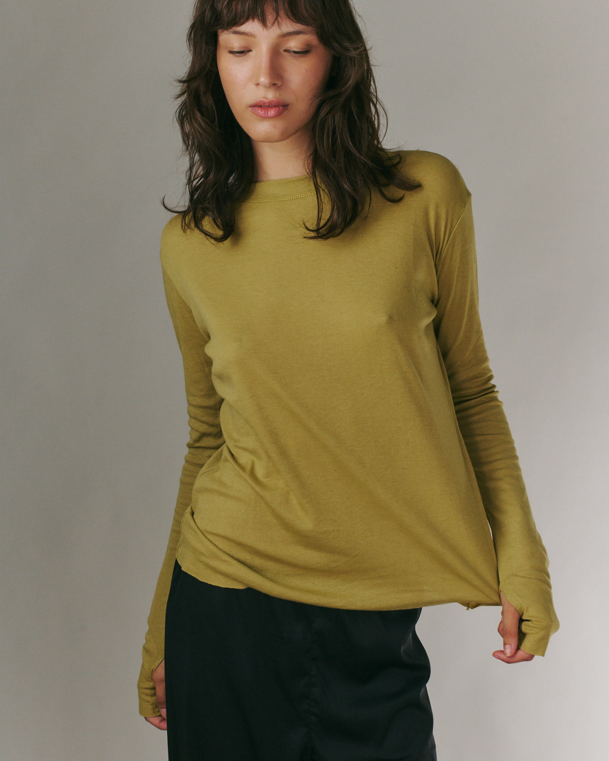 MILA TEE PALE OLIVE