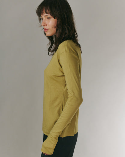 MILA TEE PALE OLIVE