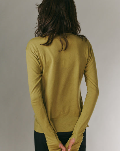 MILA TEE PALE OLIVE