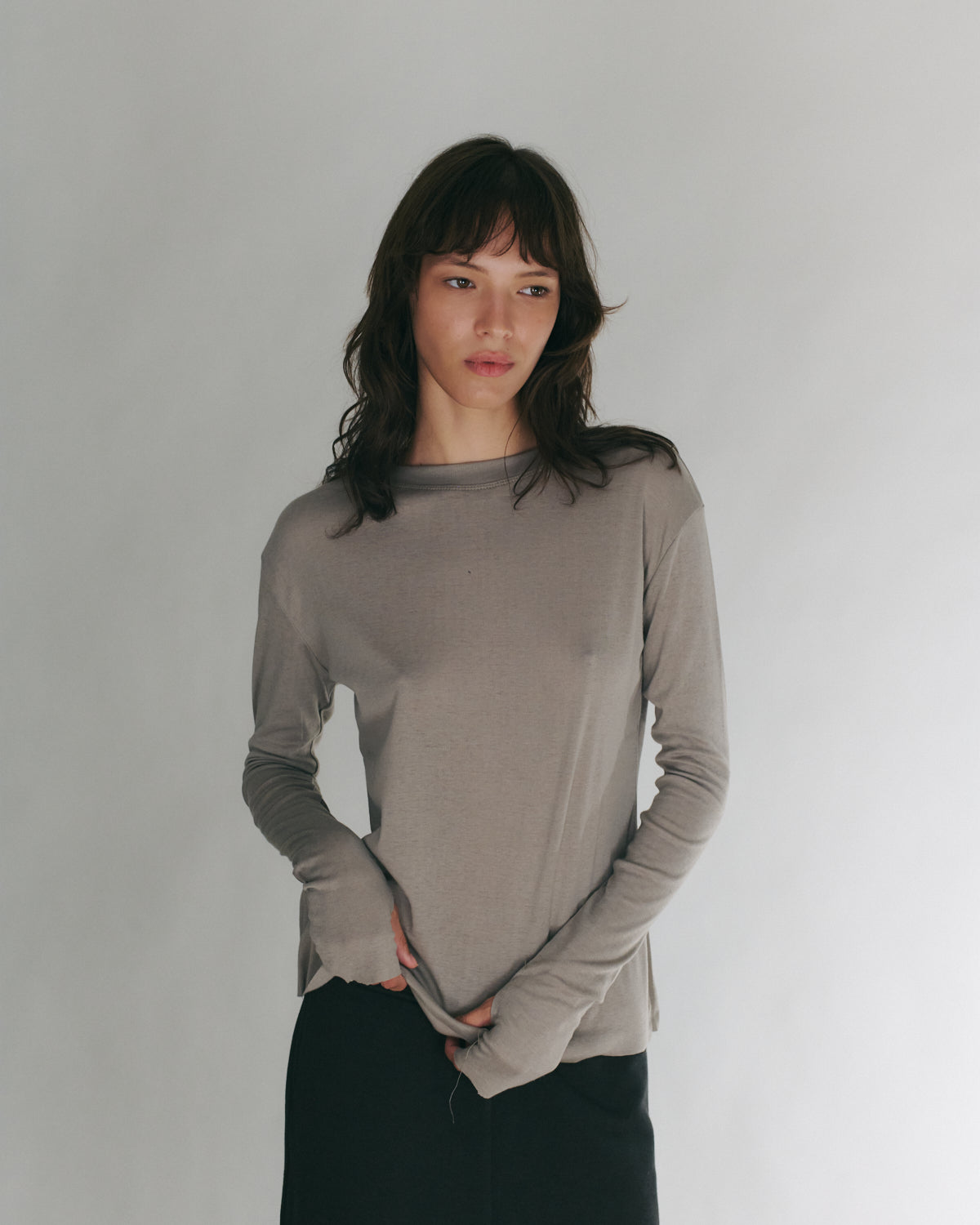 MILA TEE CHELSEA GREY