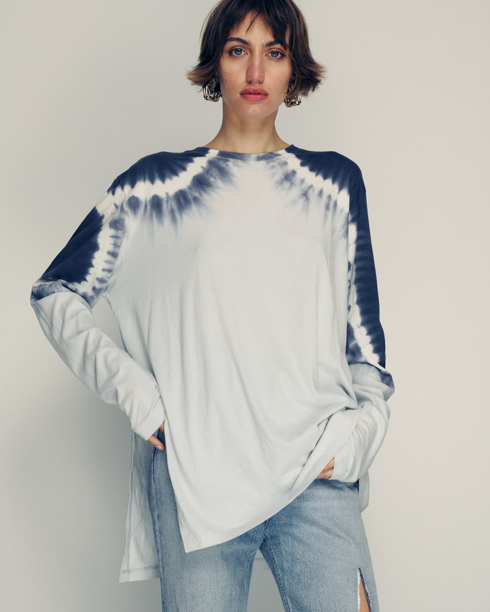 ANNE BLUE TIE DYE SHIRT