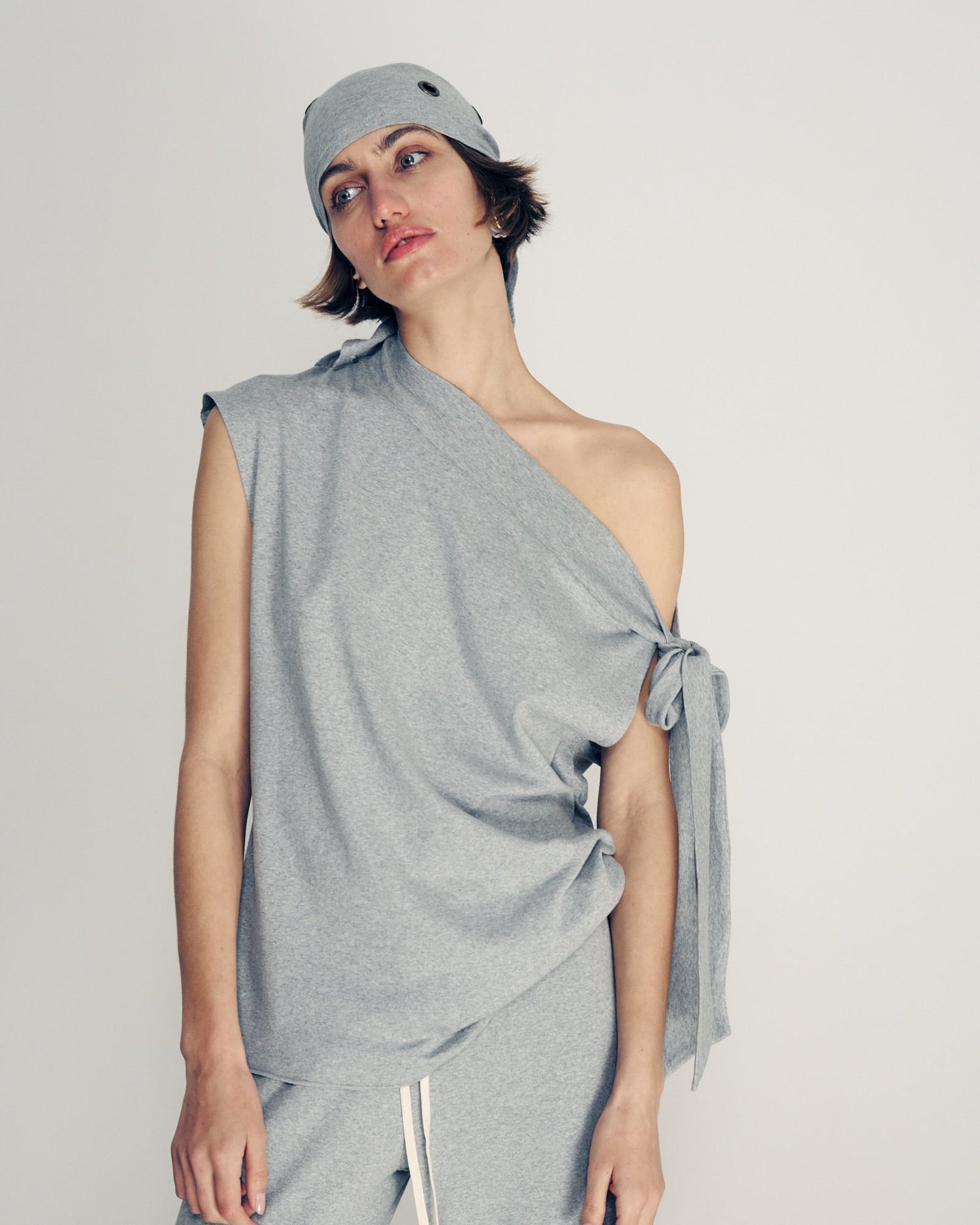 HAYA TOP GREY