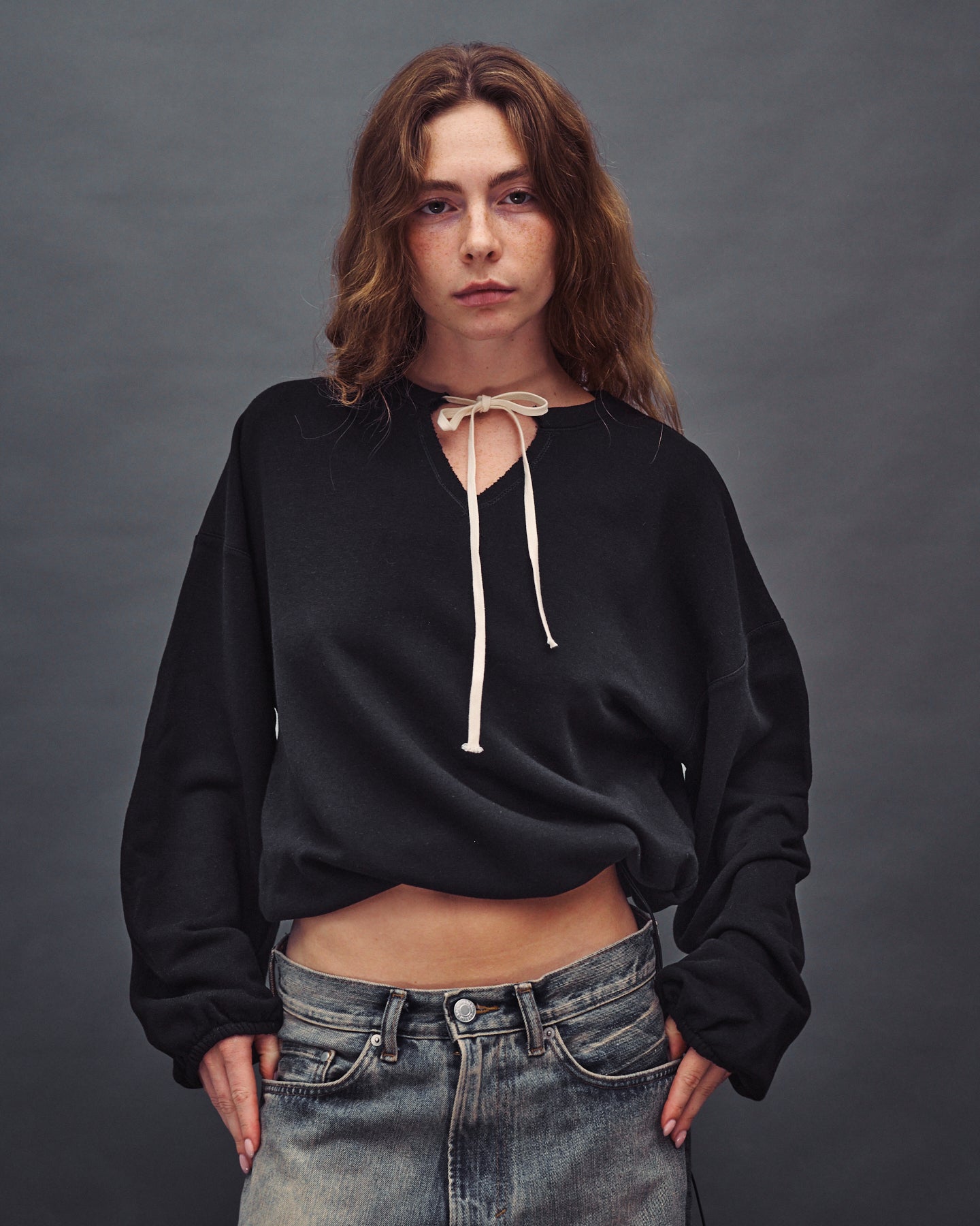 BROOCK	EASY BLACK HOODIE