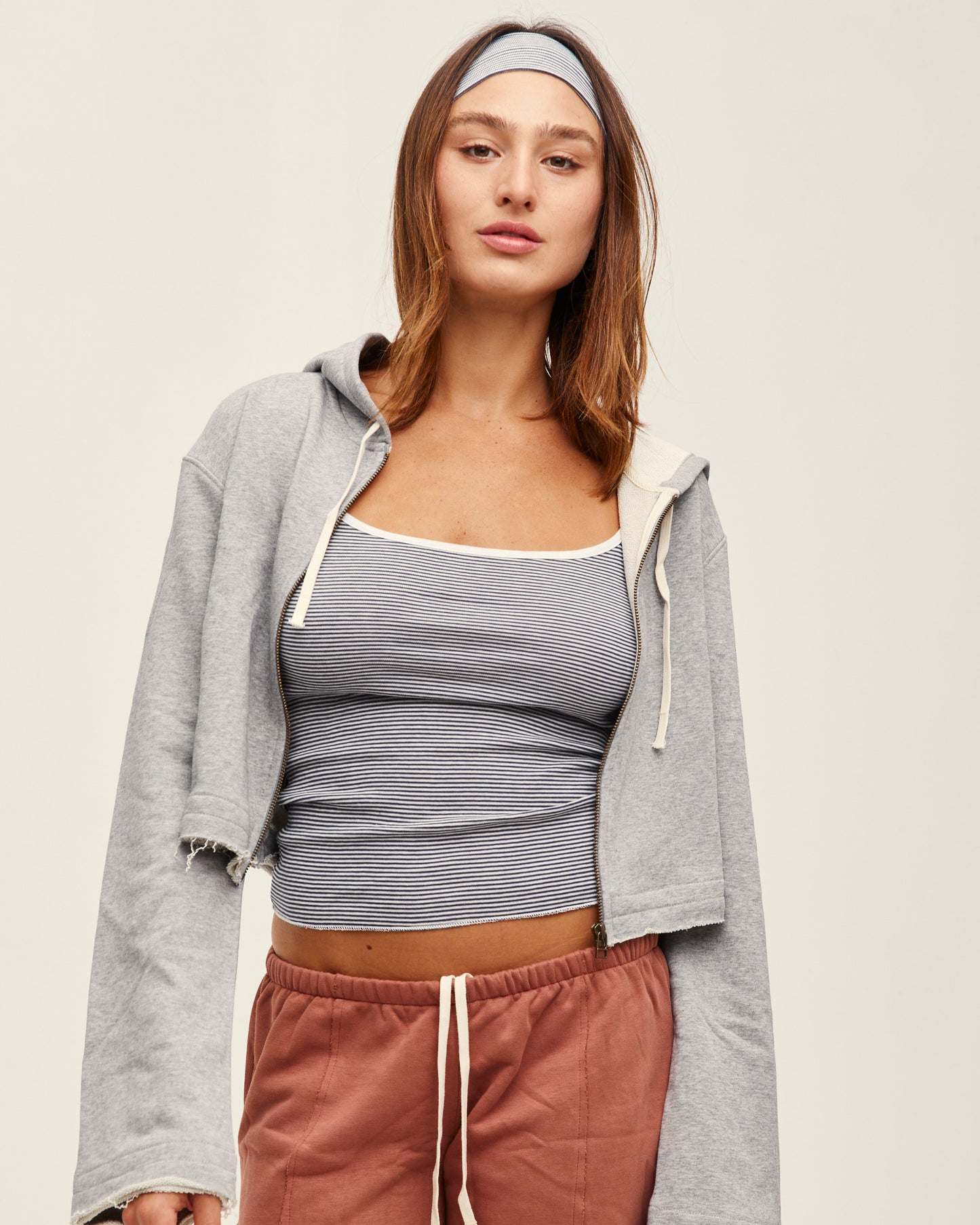 DANA SWEATSHIRT AMERICAN GREY