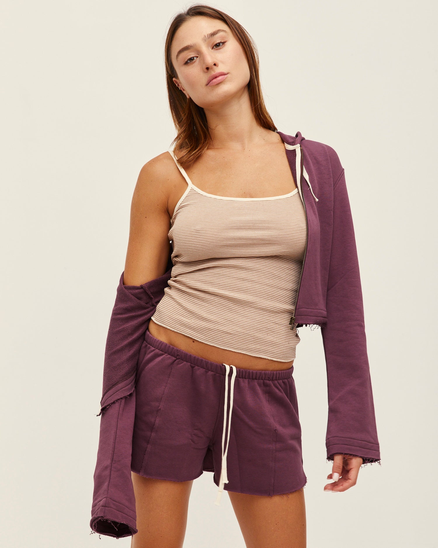 ARI SHORTS EGGPLANT