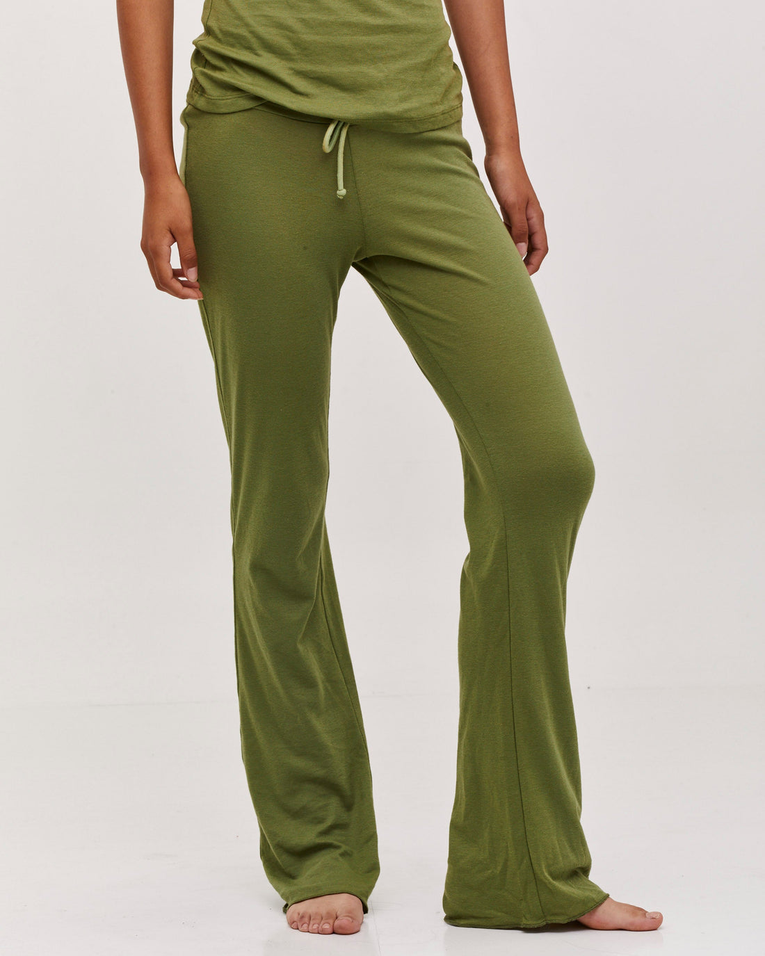 NOA PANTS OLIVE GREEN