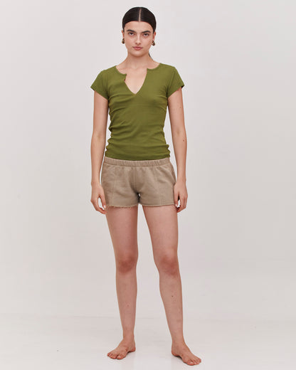 ARTA SHORTS OLIVE GREEN